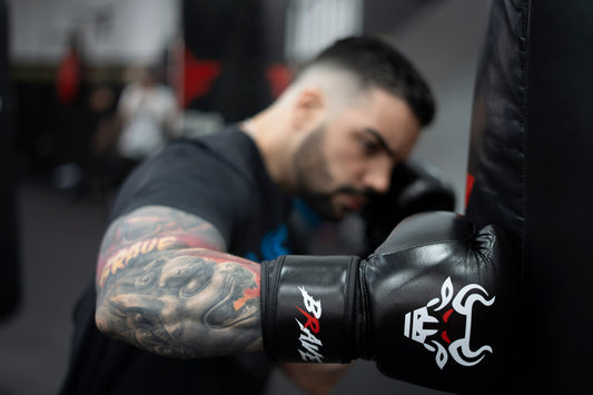Guantes de boxeo de cuero genuino: tu aliado en cada round