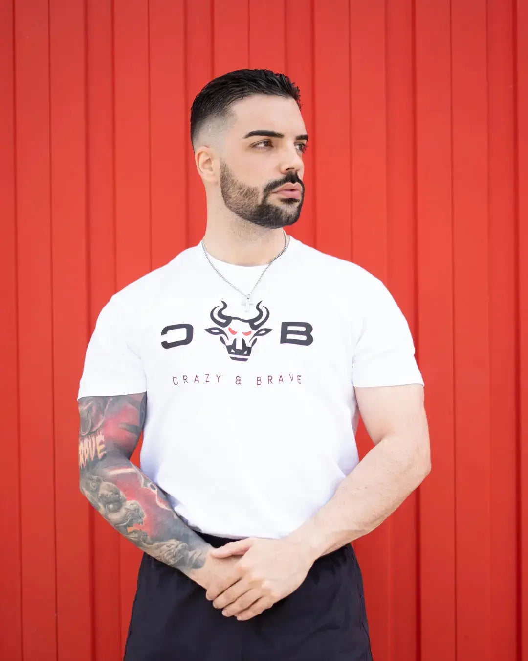 Camiseta "Embrace Your Pain" Crazy & Brave
